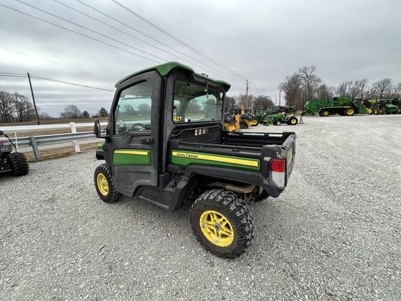 Image of John Deere XUV 835R equipment image 2
