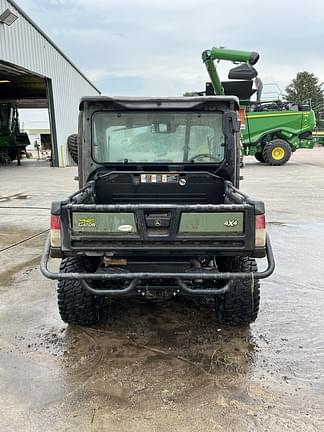 Image of John Deere XUV 835R equipment image 4