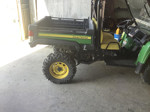 Image of John Deere Gator XUV 855M equipment image 3