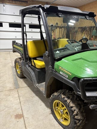 2019 John Deere XUV 865M Equipment Image0