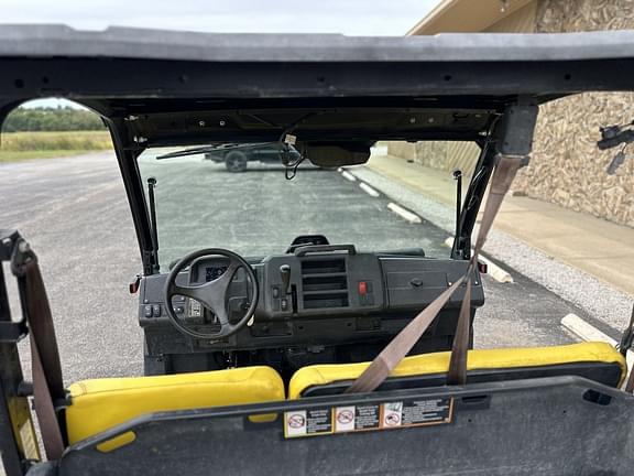 Image of John Deere XUV 865M equipment image 1