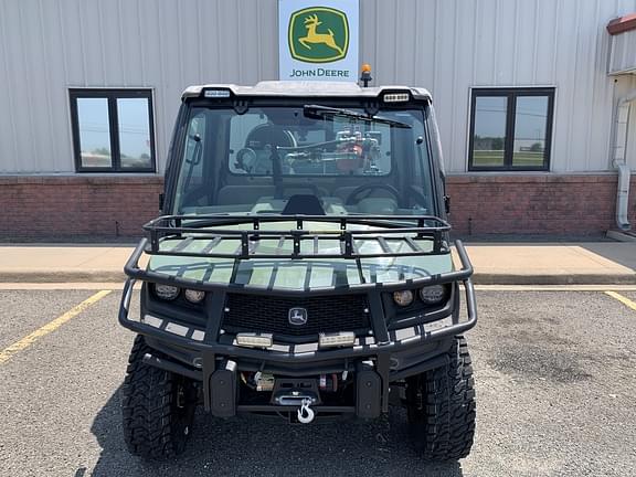 Image of John Deere XUV 865R equipment image 1