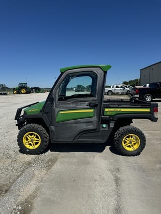 Main image John Deere XUV 865R