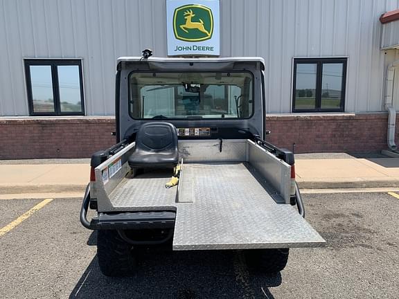 Image of John Deere XUV 865R equipment image 3