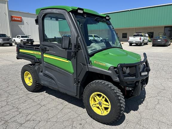 Image of John Deere XUV 865R equipment image 3