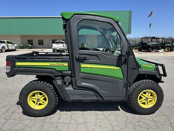 Image of John Deere XUV 865R equipment image 4