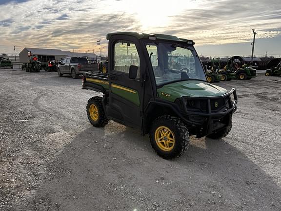 Image of John Deere XUV 865R equipment image 3