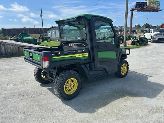Image of John Deere XUV 865R equipment image 2