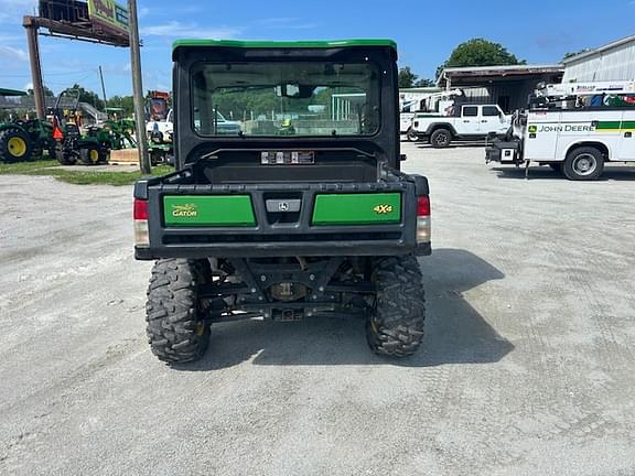 Image of John Deere XUV 865R equipment image 1