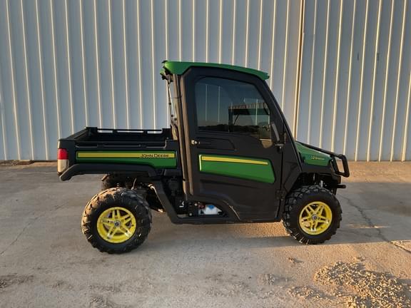 Image of John Deere XUV 865R equipment image 4