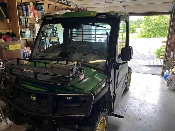 Image of John Deere XUV 865R equipment image 1