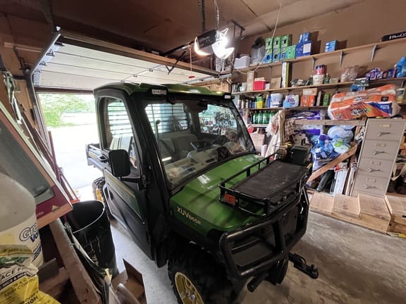 Main image John Deere XUV 865R