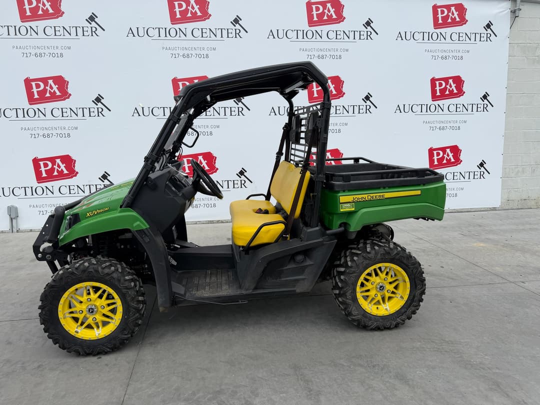 Image of John Deere XUV 590M Primary image