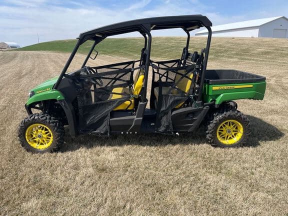 Image of John Deere XUV 590M S4 equipment image 1