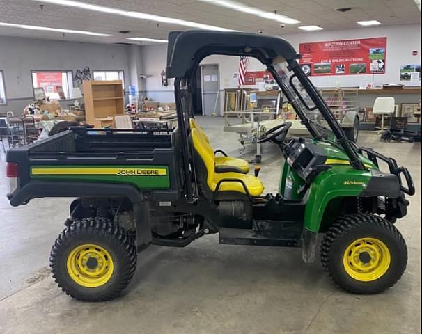 Image of John Deere XUV 825M equipment image 1