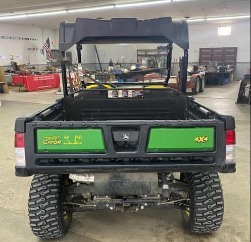 Image of John Deere XUV 825M equipment image 3