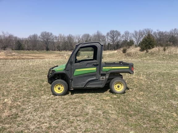 Image of John Deere Gator XUV 835E equipment image 3