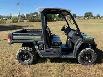 Main image John Deere XUV 835M