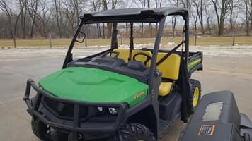 Main image John Deere XUV 835M