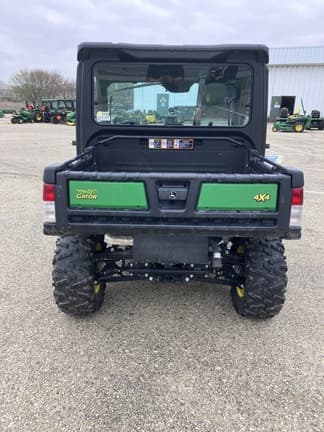 Image of John Deere XUV 835M equipment image 2