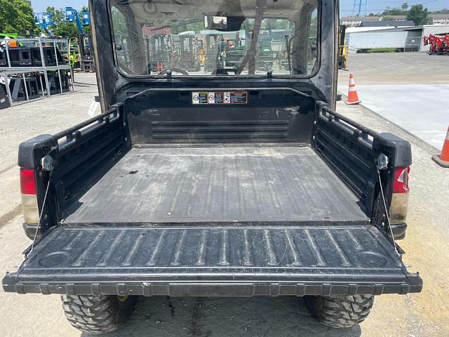Image of John Deere XUV 835R equipment image 4