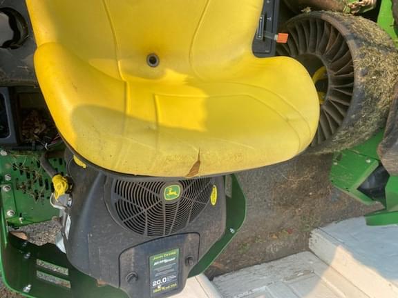 Image of John Deere Z335E equipment image 2