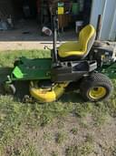 2019 John Deere Z335E Image