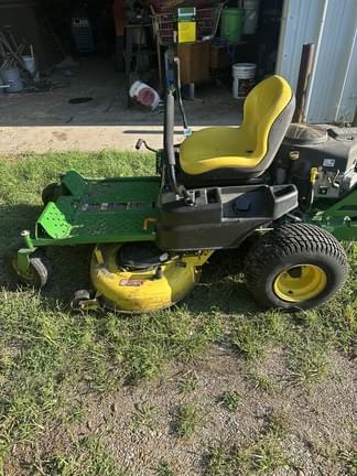 Main image John Deere Z335E