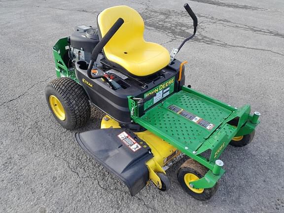 Image of John Deere Z335E Primary image