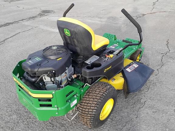 Image of John Deere Z335E equipment image 3