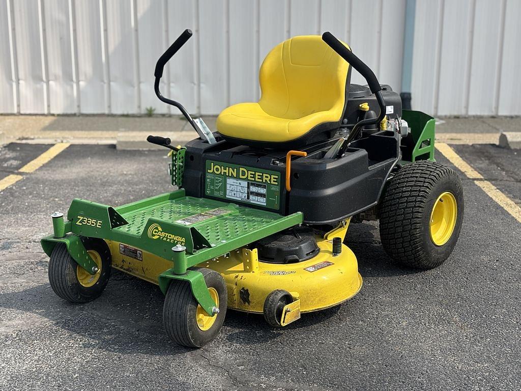 Image of John Deere Z335E Primary image