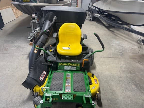 Image of John Deere Z345R equipment image 1