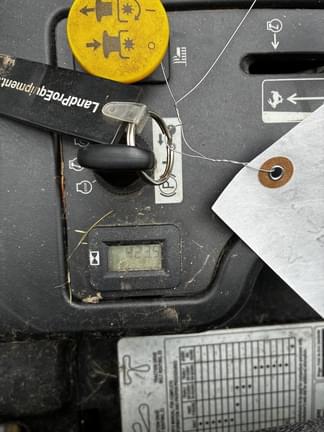 Image of John Deere Z345R equipment image 4