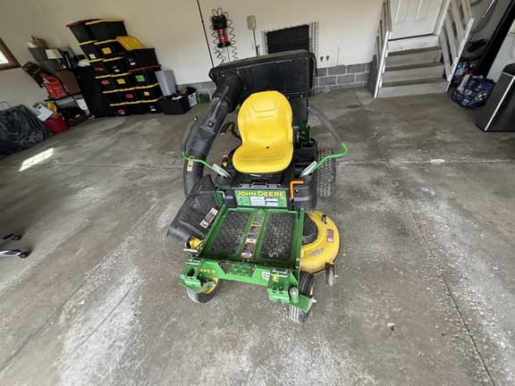 Image of John Deere Z345R equipment image 1