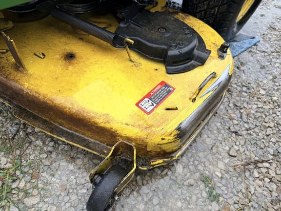 Image of John Deere Z525E equipment image 3