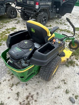 Image of John Deere Z525E equipment image 3