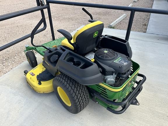 Image of John Deere Z525E equipment image 2