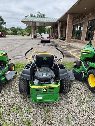 Image of John Deere Z525E equipment image 1