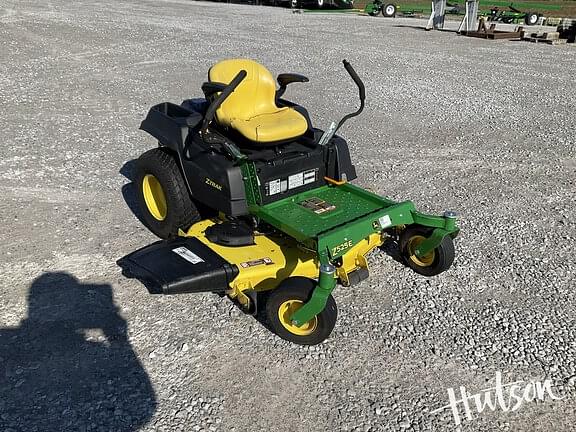 Image of John Deere Z525E Primary image