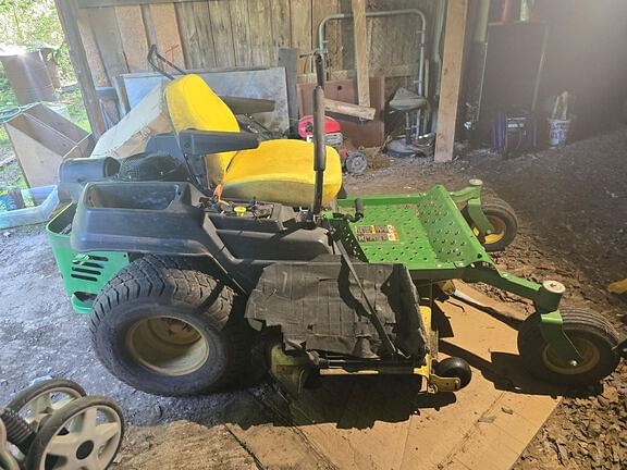 Image of John Deere Z535M equipment image 3