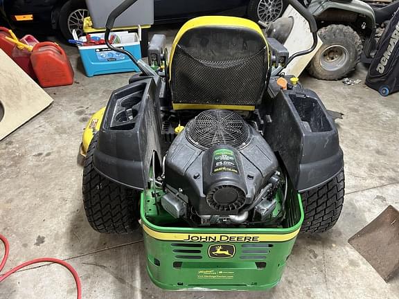 Image of John Deere Z535M equipment image 4