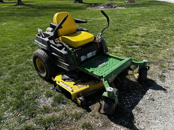 Image of John Deere Z535M equipment image 1