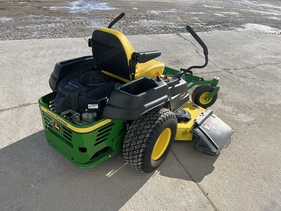 Image of John Deere Z540M equipment image 4
