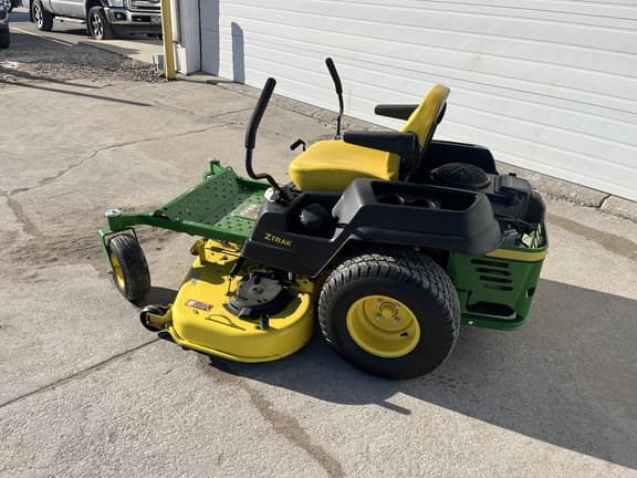 Image of John Deere Z540M equipment image 2