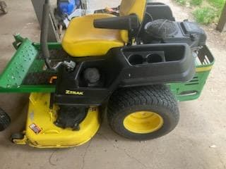 Image of John Deere Z540M equipment image 1