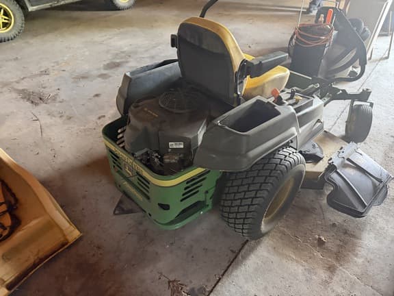 Image of John Deere Z540M equipment image 3