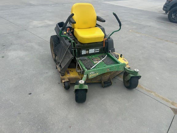 2019 John Deere Z540R Equipment Image0