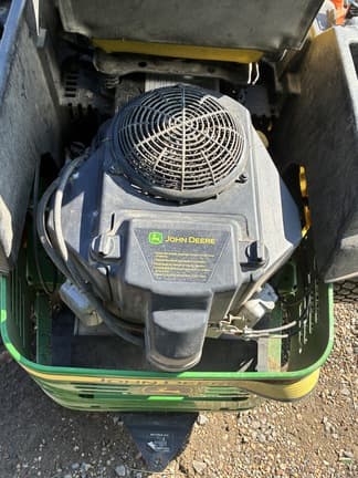 Image of John Deere Z540R equipment image 1