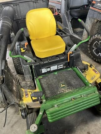 Image of John Deere Z540R equipment image 1