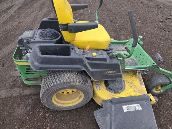 Image of John Deere Z540R equipment image 4